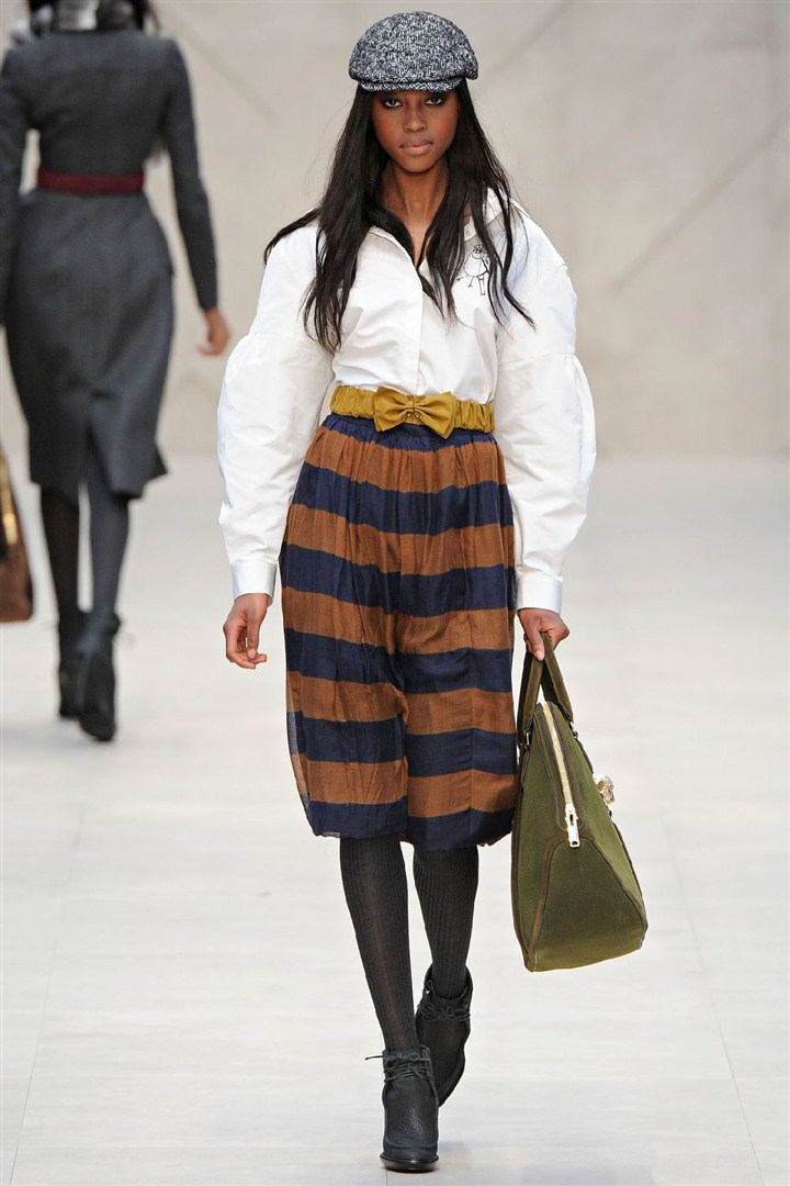 Burberry Prorsum 2012-2013 Sonbahar/Kış