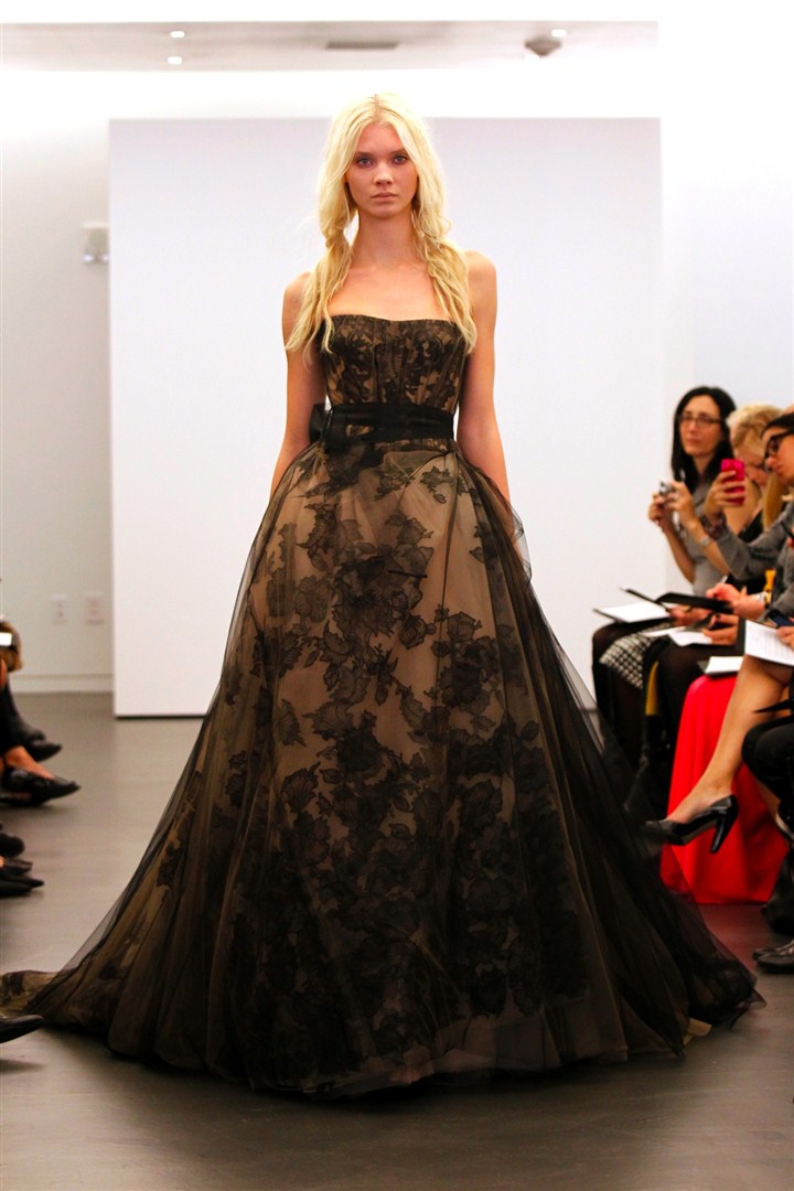 Vera Wang 2012-2013 Sonbahar/Kış Gelinlik