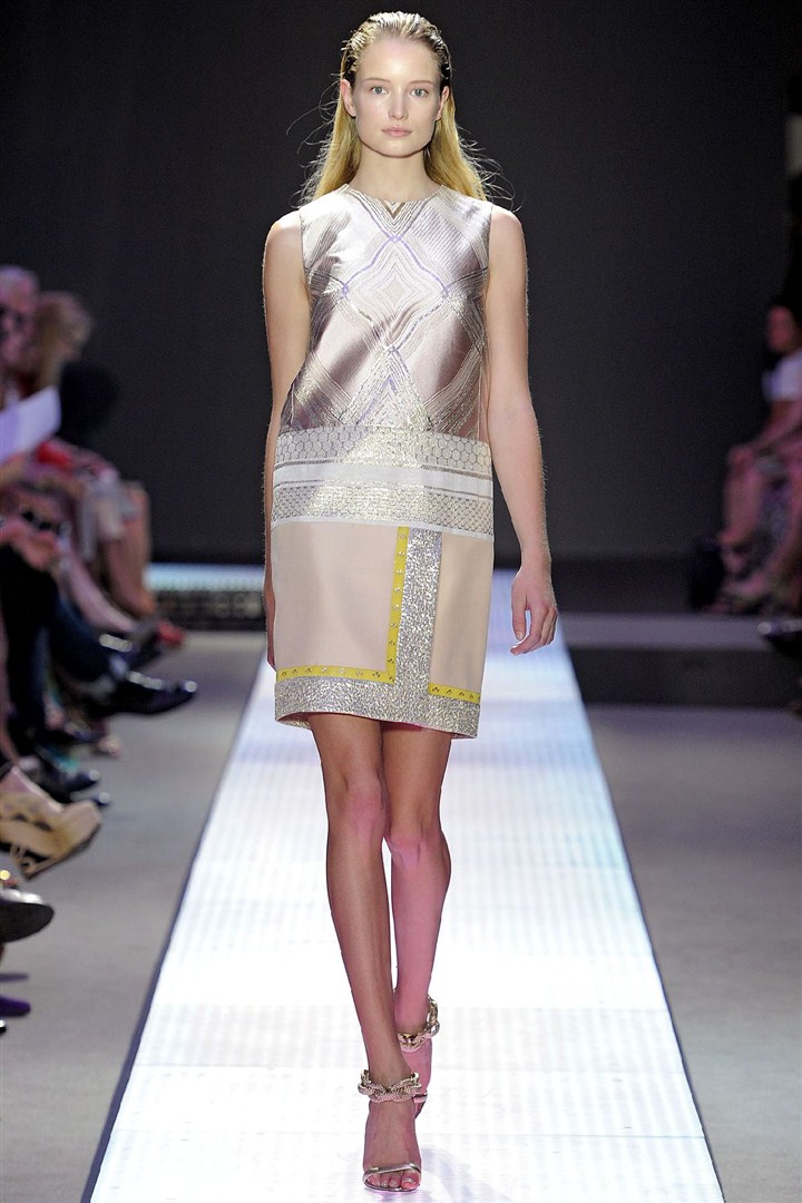 Giambattista Valli 2012 İlkbahar/Yaz