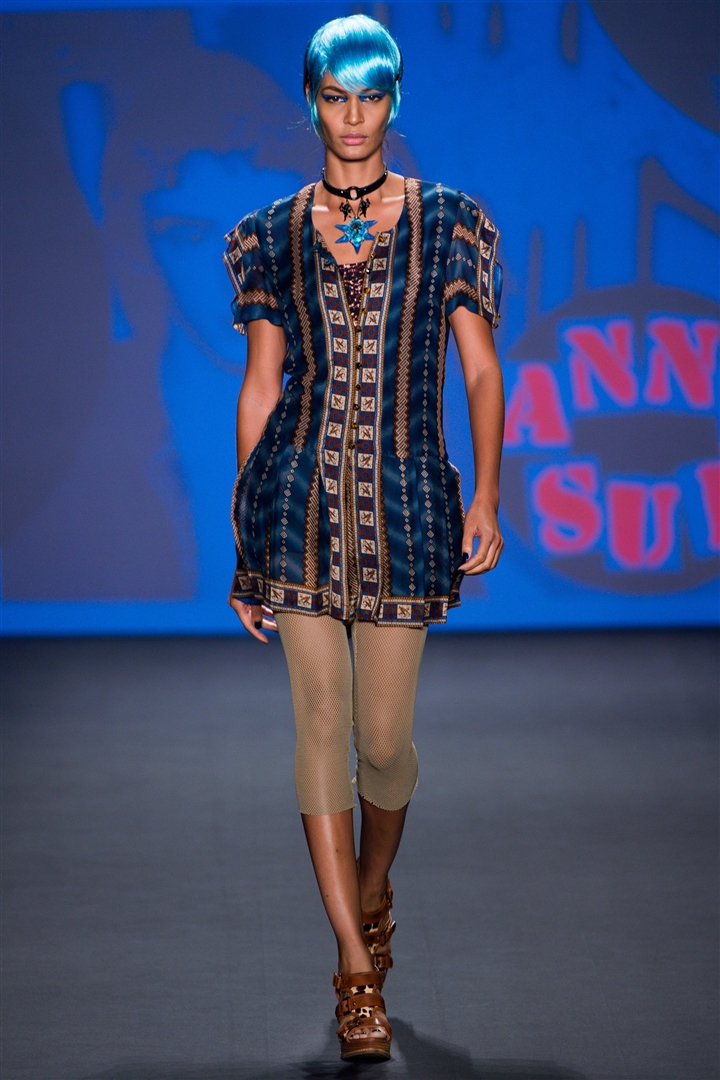 Anna Sui 2013 İlkbahar/Yaz