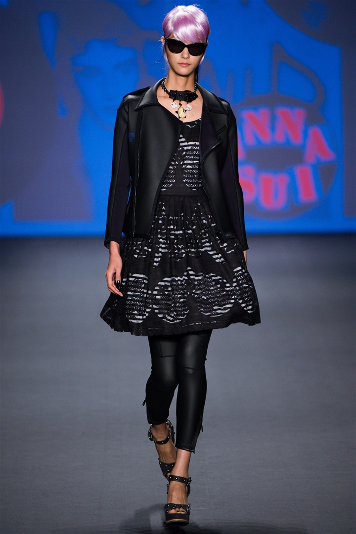 Anna Sui 2013 İlkbahar/Yaz