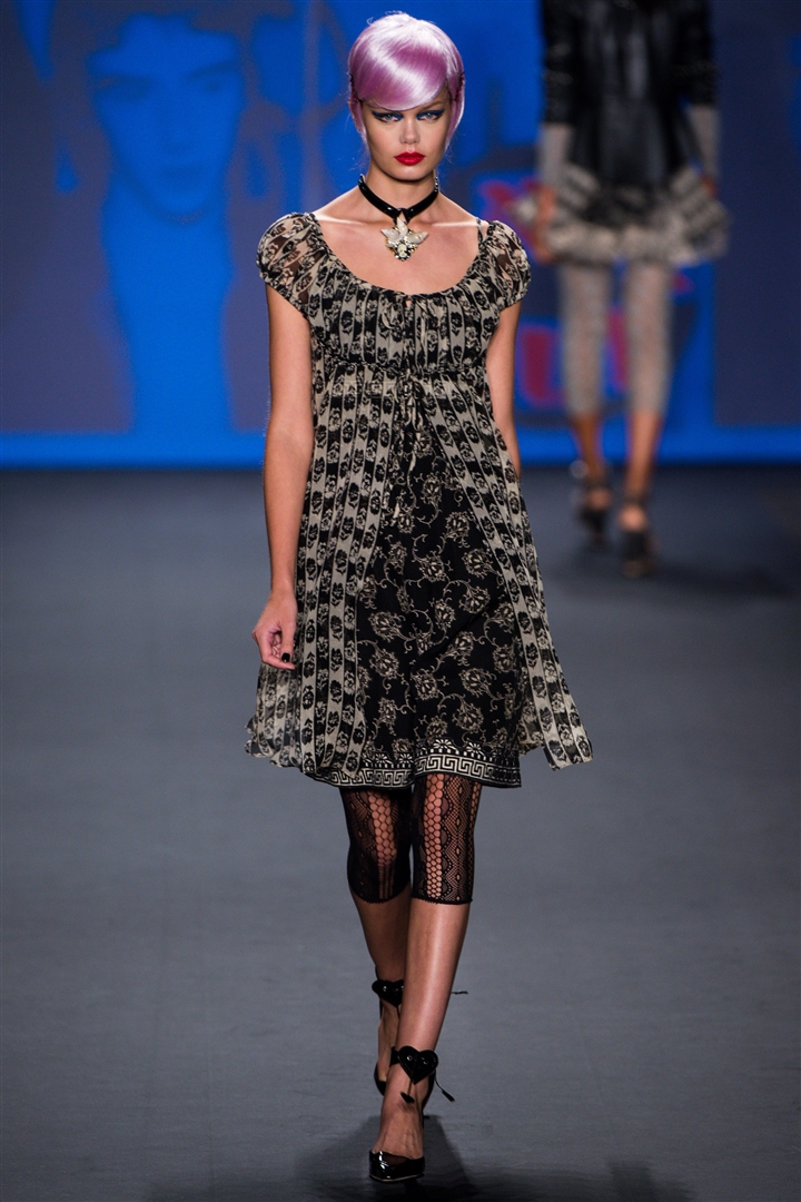 Anna Sui 2013 İlkbahar/Yaz