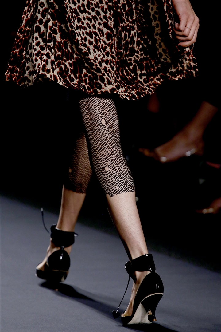 Anna Sui 2013 İlkbahar/Yaz Detay