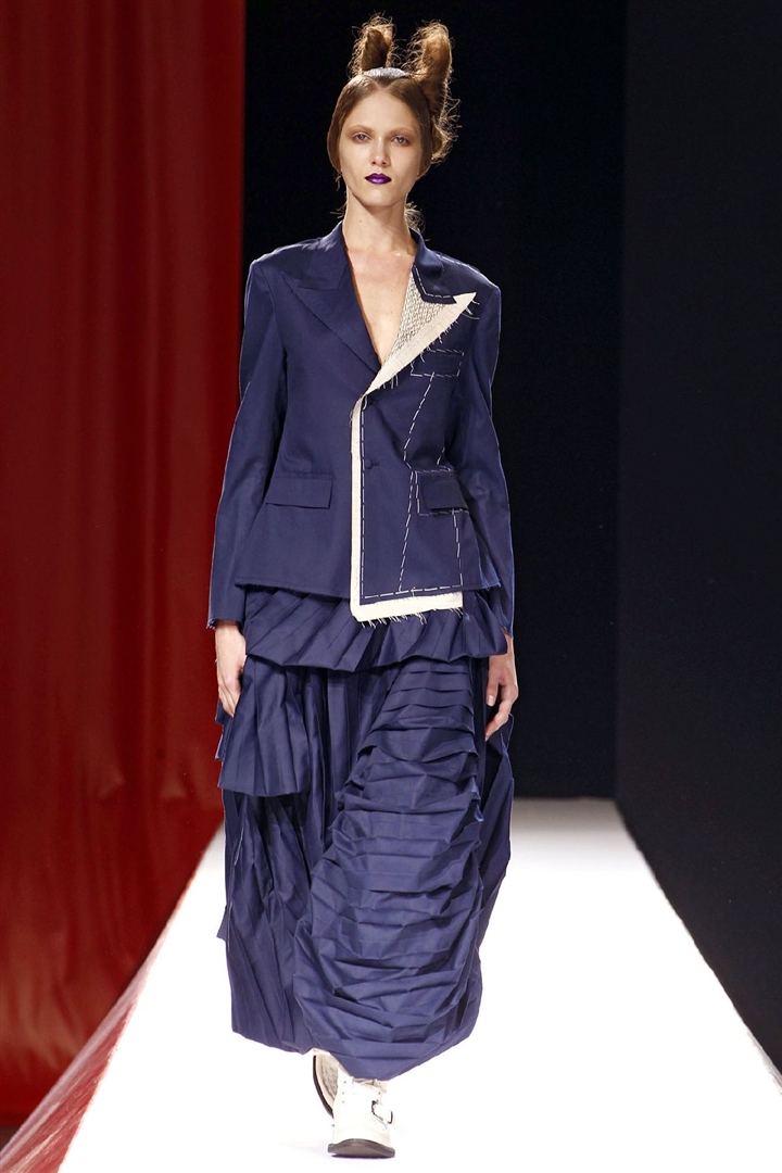 Yohji Yamamoto 2012 İlkbahar/Yaz