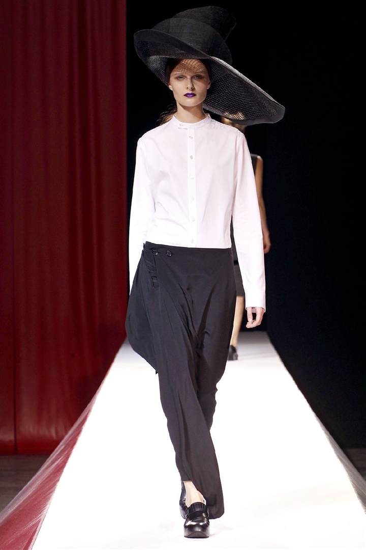 Yohji Yamamoto 2012 İlkbahar/Yaz