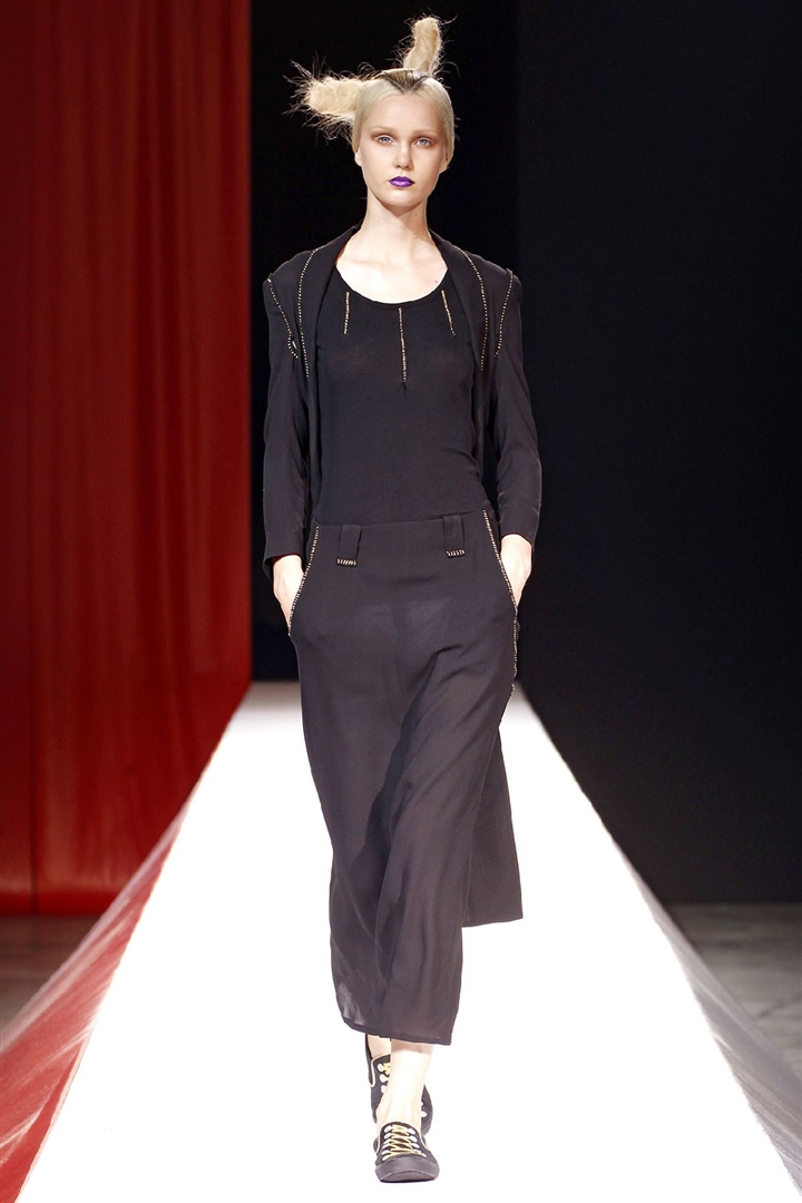 Yohji Yamamoto 2012 İlkbahar/Yaz