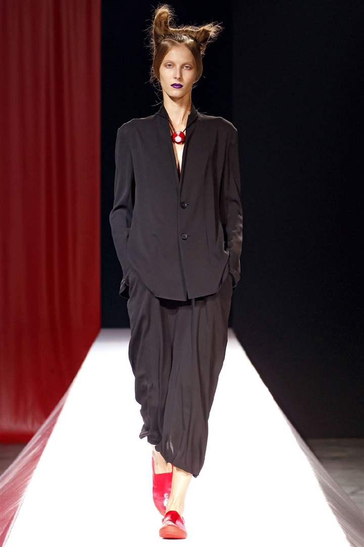 Yohji Yamamoto 2012 İlkbahar/Yaz