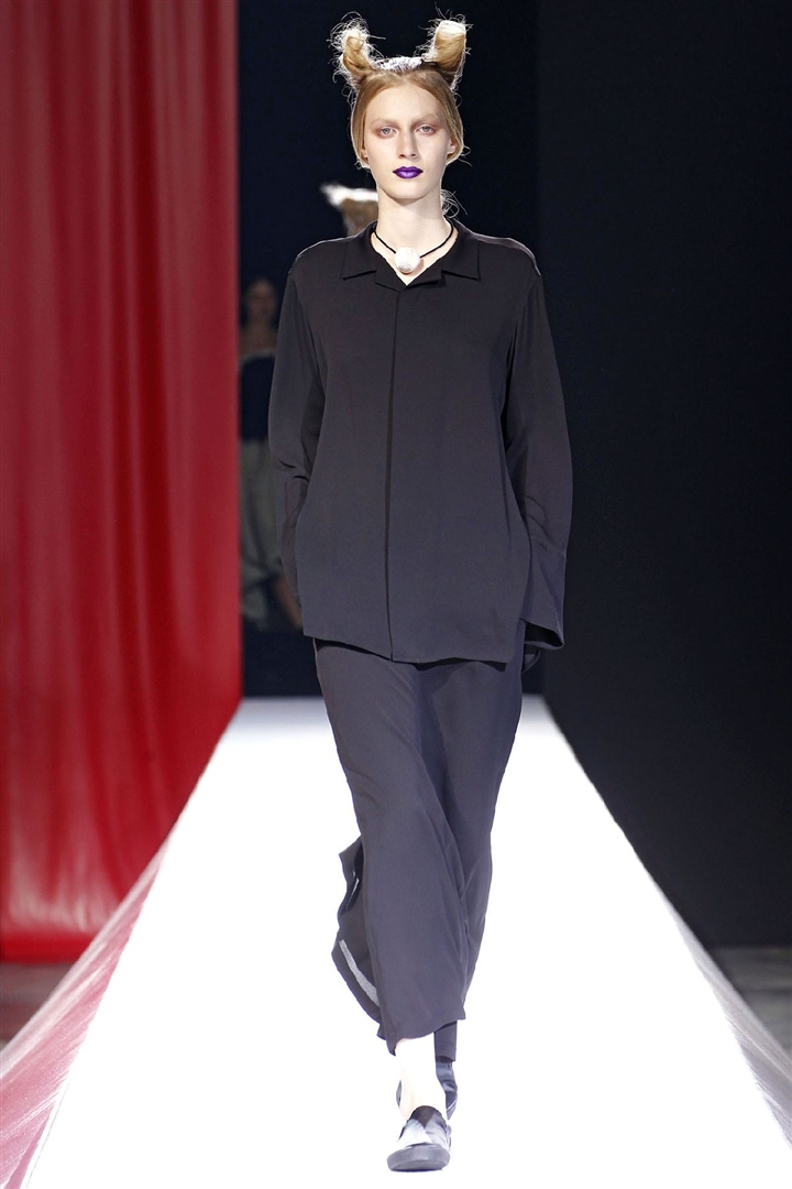 Yohji Yamamoto 2012 İlkbahar/Yaz