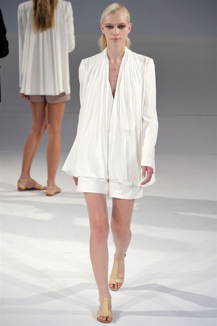 Hussein Chalayan 2012 İlkbahar/Yaz