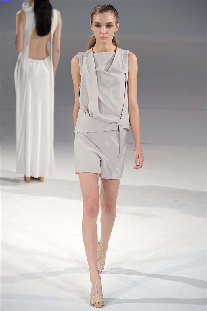 Hussein Chalayan 2012 İlkbahar/Yaz