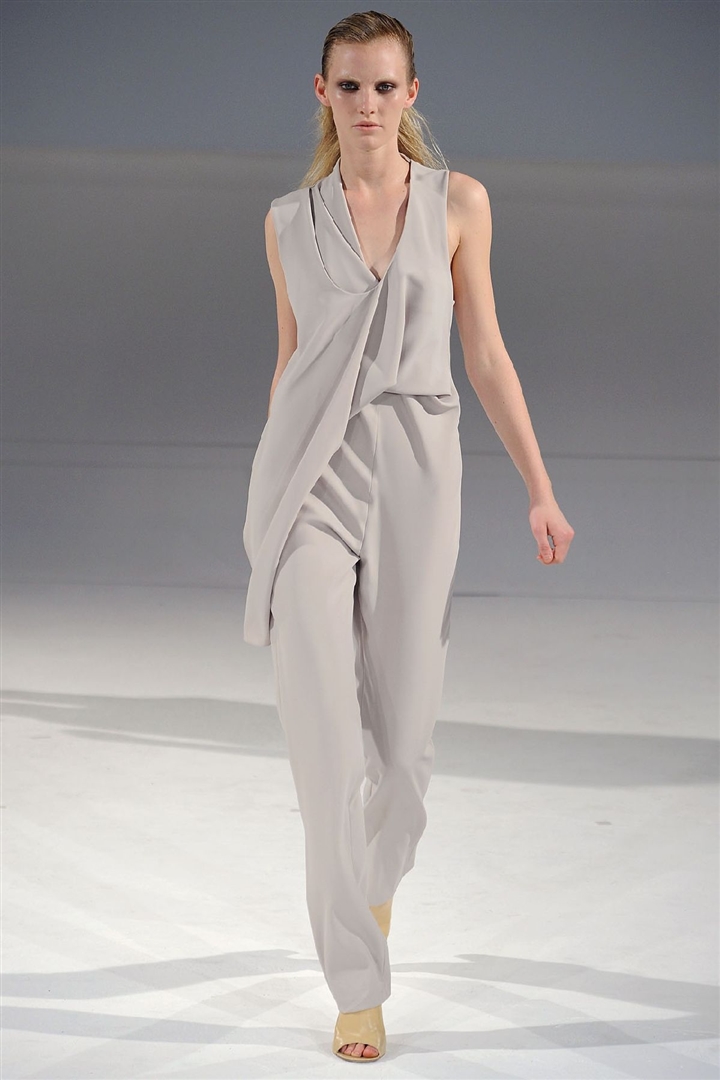 Hussein Chalayan 2012 İlkbahar/Yaz