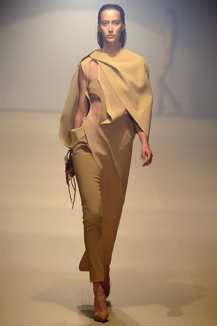 Mugler 2012 İlkbahar/Yaz