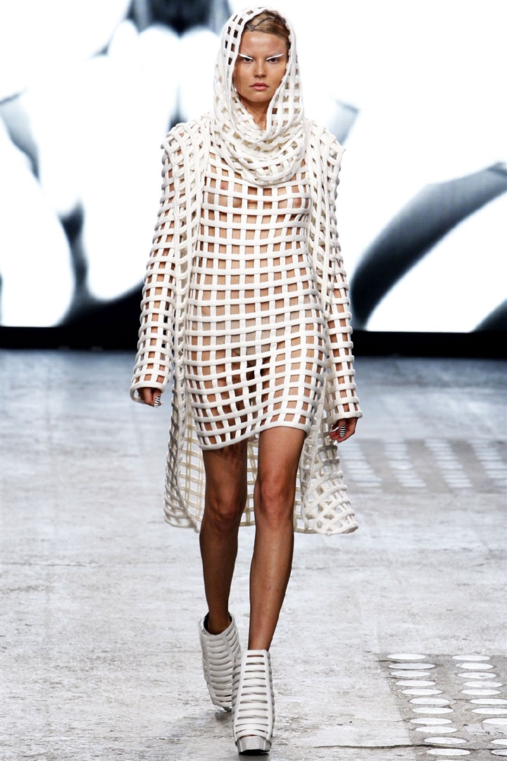 Gareth Pugh 2012 İlkbahar/Yaz