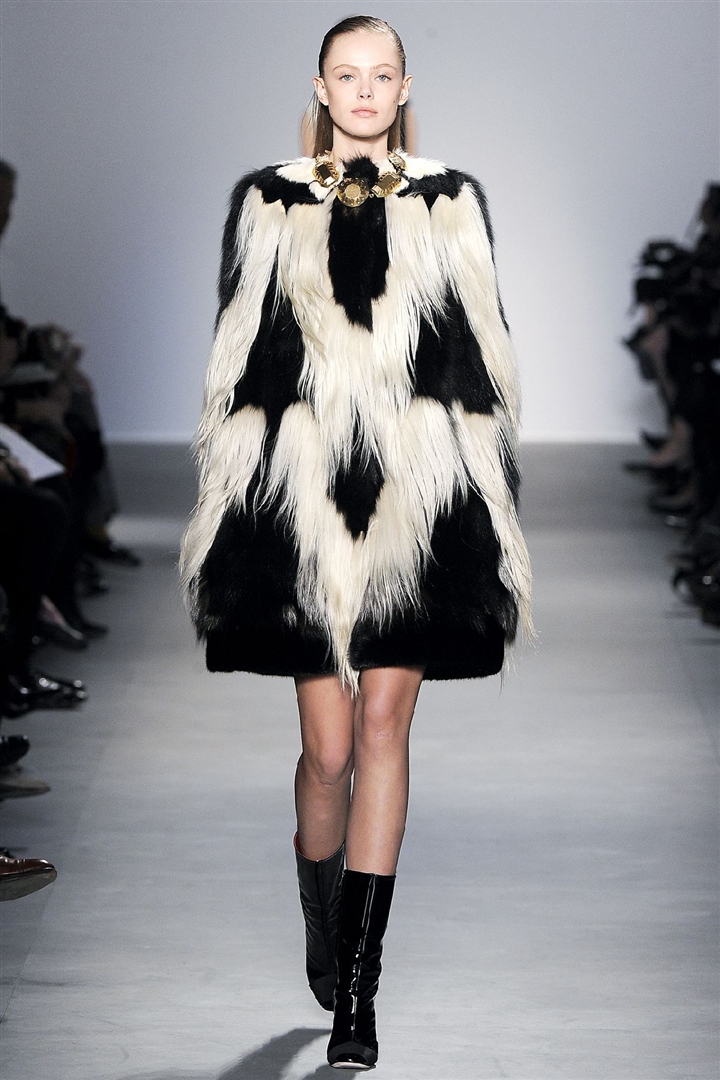 Giambattista Valli 2011-2012 Sonbahar/Kış