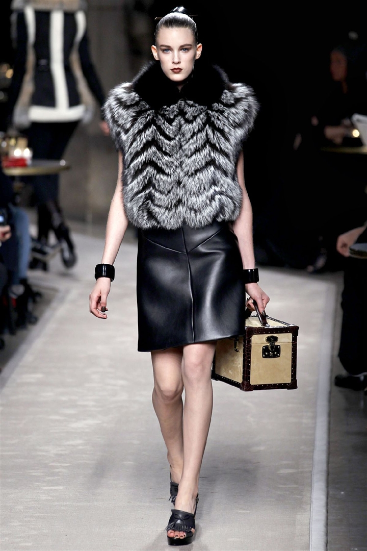 Loewe 2011-2012 Sonbahar/Kış