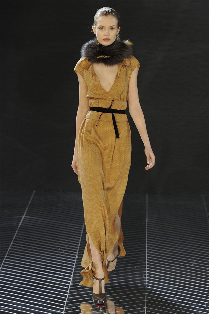 Roland Mouret 2011-2012 Sonbahar/Kış