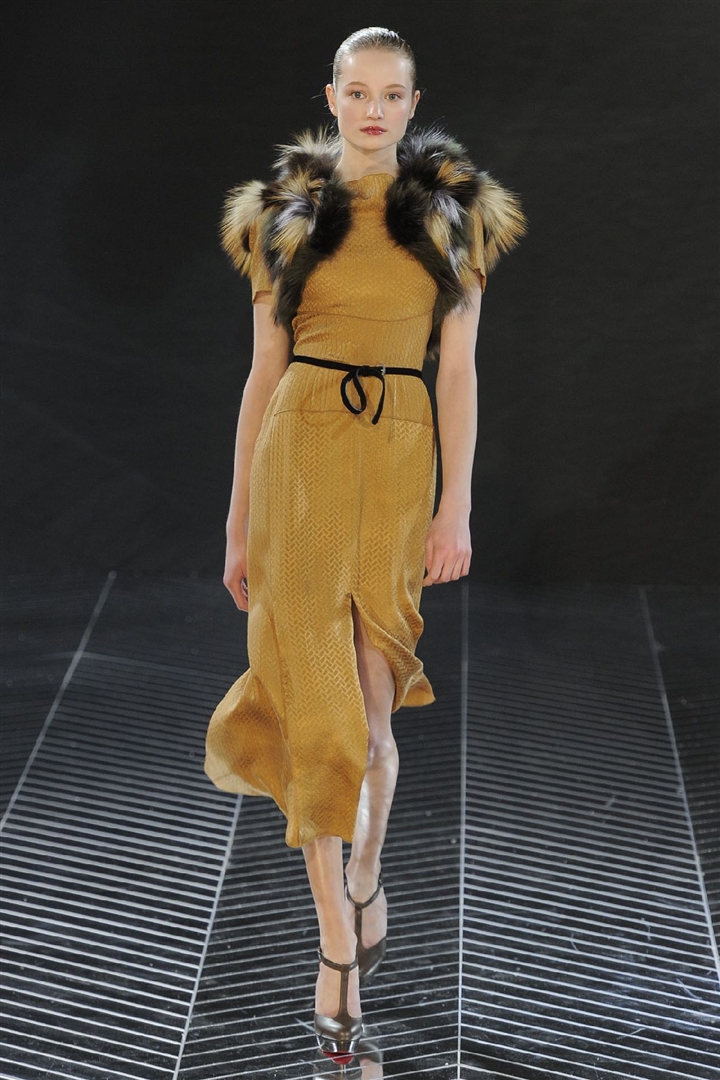 Roland Mouret 2011-2012 Sonbahar/Kış