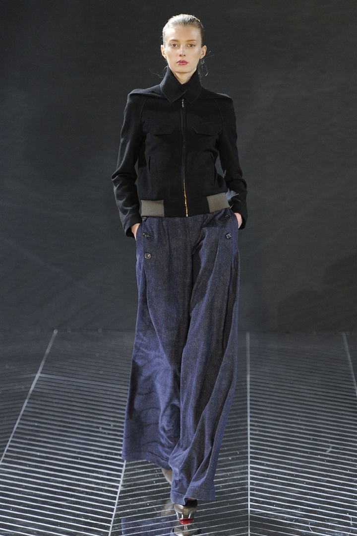 Roland Mouret 2011-2012 Sonbahar/Kış