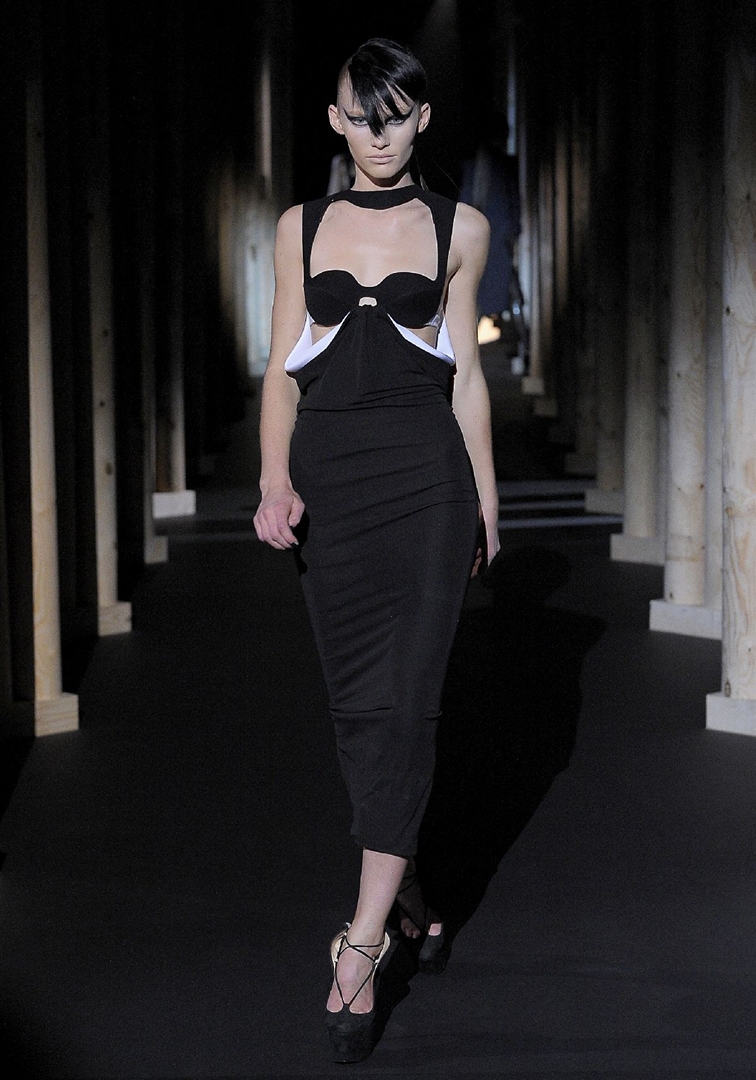 Mugler 2011-2012 Sonbahar/Kış