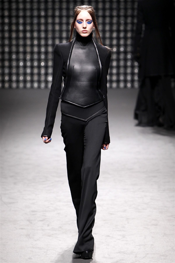 Gareth Pugh 2011-2012 Sonbahar/Kış