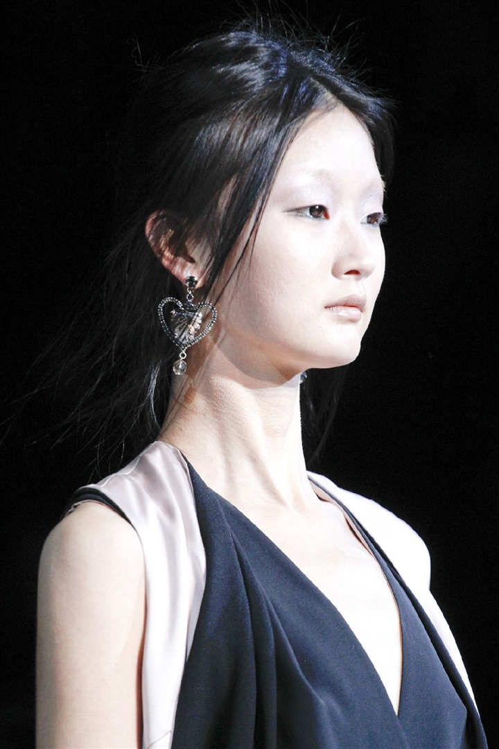 Giorgio Armani 2011-2012 Sonbahar/Kış Detay