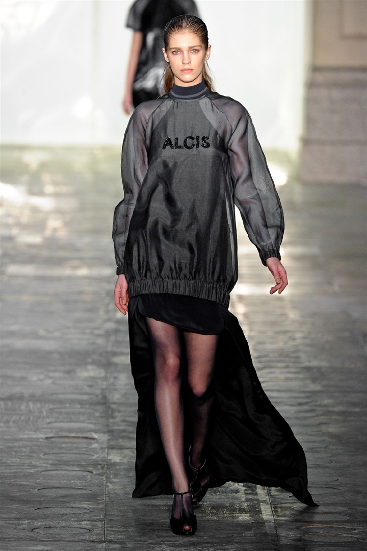 Richard Nicoll 2011-2012 Sonbahar/Kış