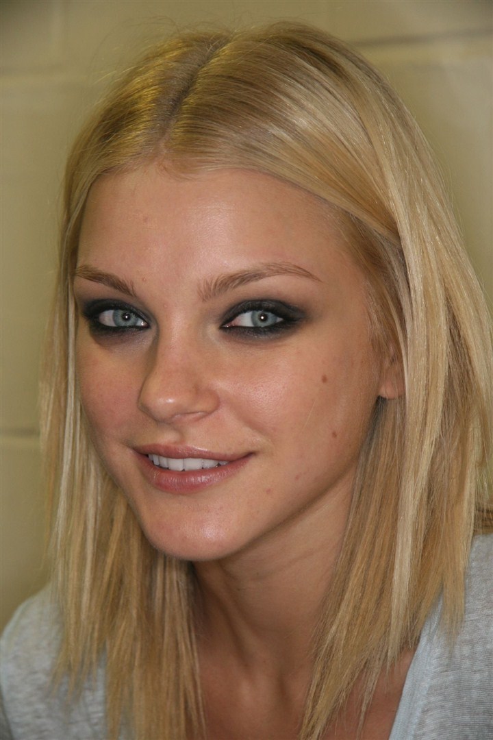 Jessica Stam