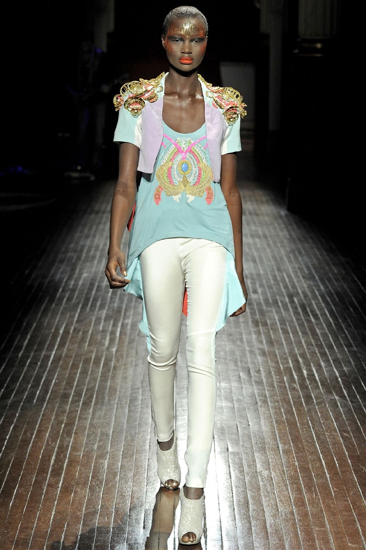 Manish Arora 2011 İlkbahar/Yaz