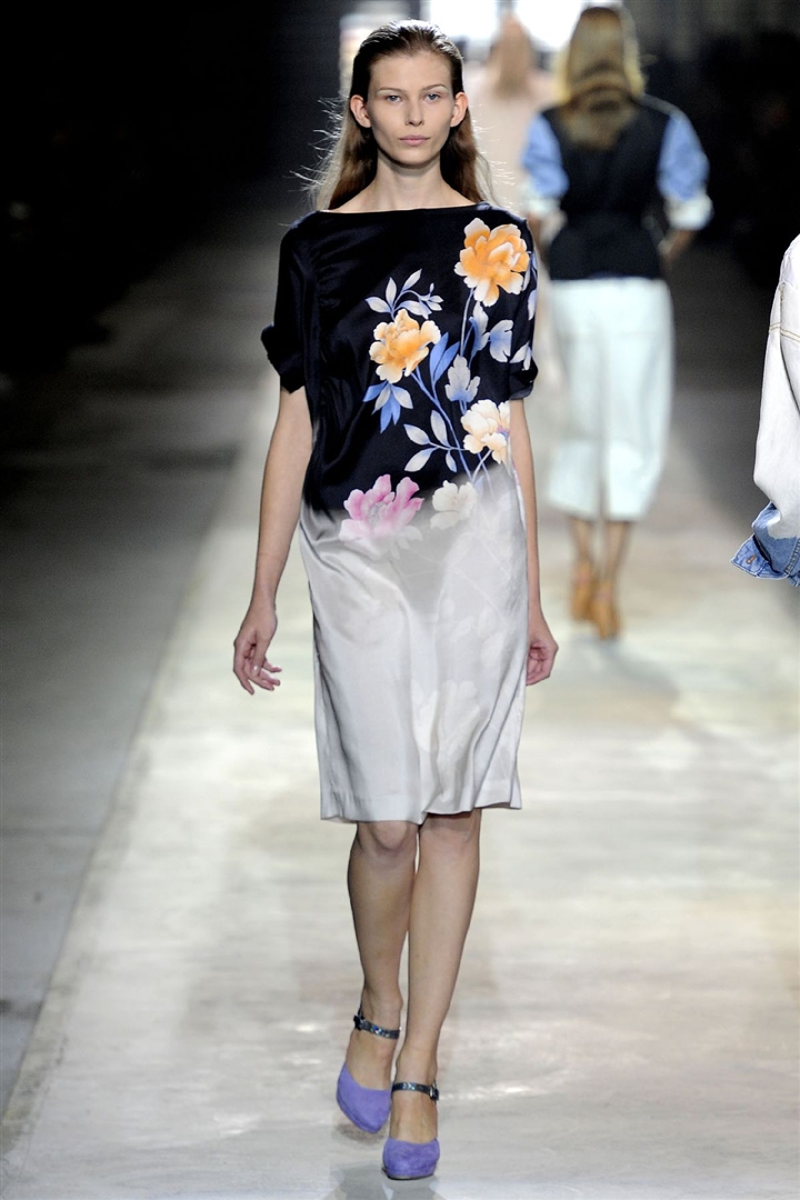 Dries Van Noten 2011 İlkbahar/Yaz