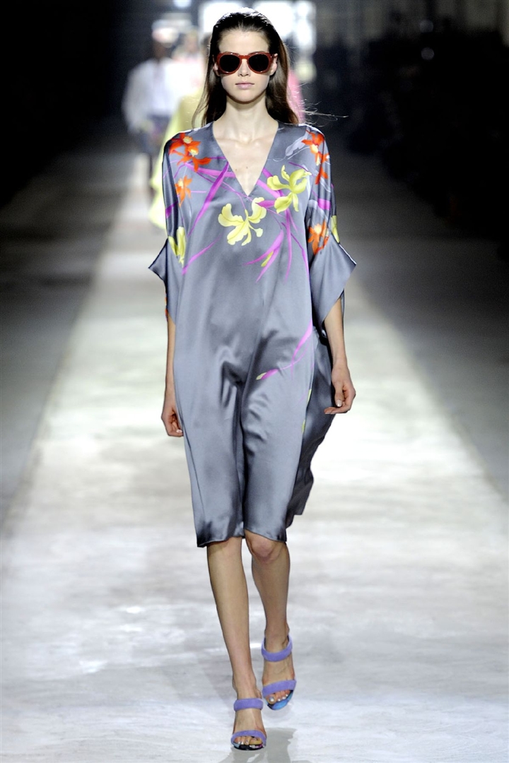 Dries Van Noten 2011 İlkbahar/Yaz