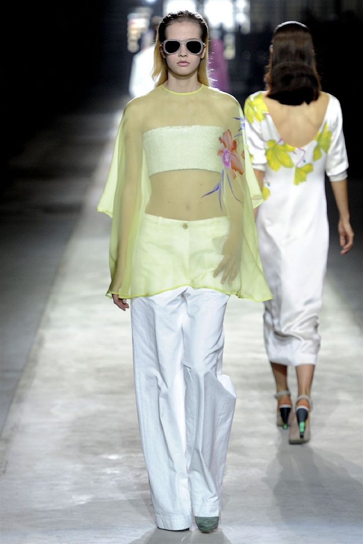 Dries Van Noten 2011 İlkbahar/Yaz