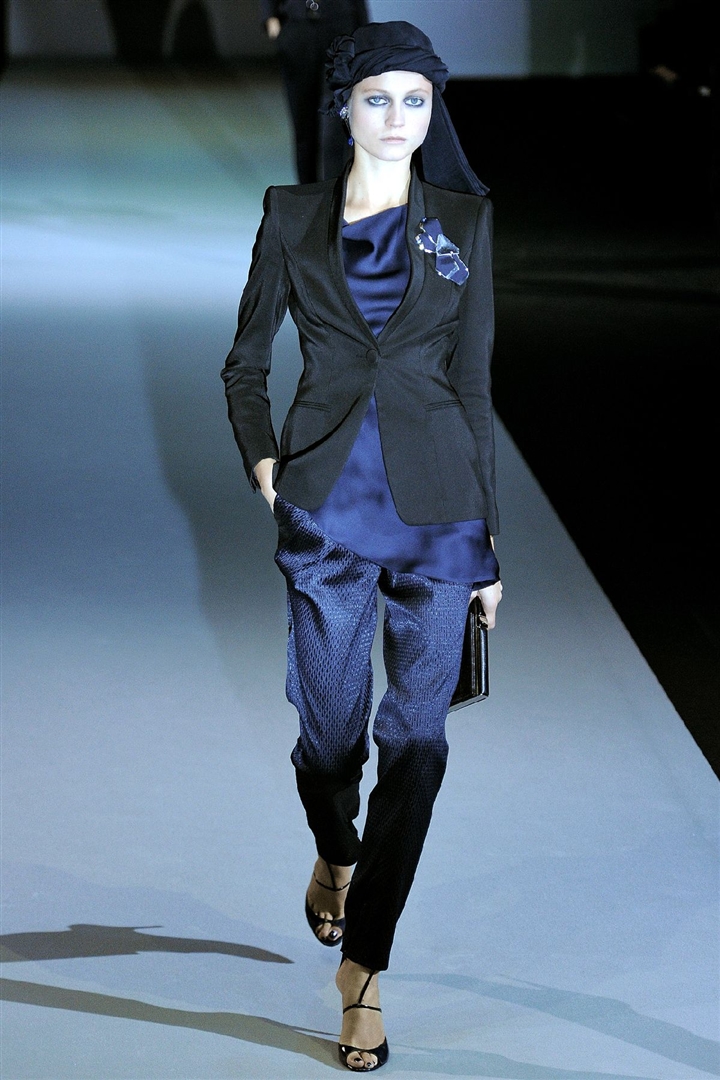 Giorgio Armani 2011 İlkbahar/Yaz