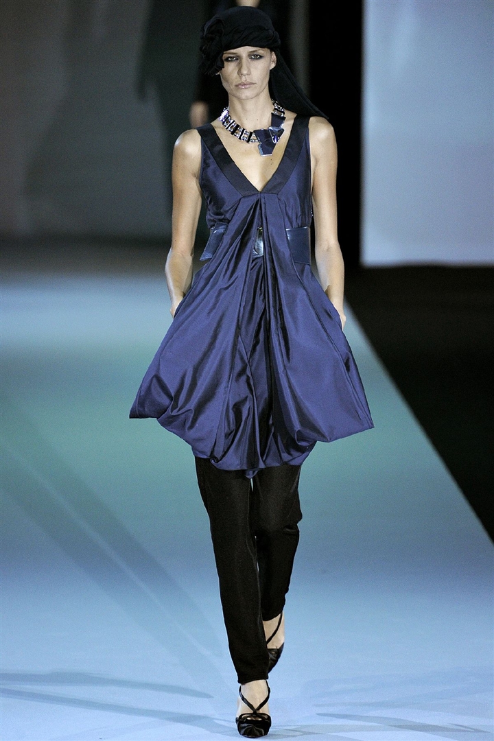 Giorgio Armani 2011 İlkbahar/Yaz