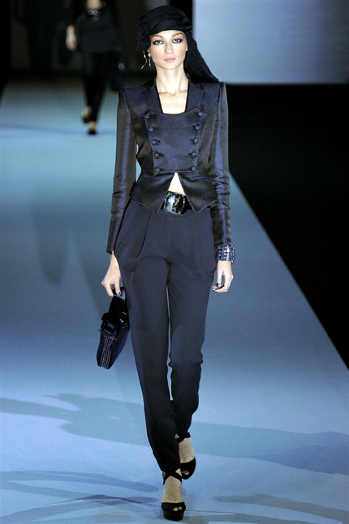 Giorgio Armani 2011 İlkbahar/Yaz