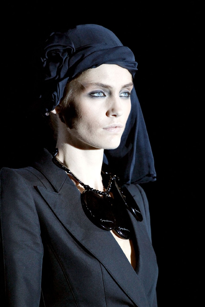 Giorgio Armani 2011 İlkbahar/Yaz Detay