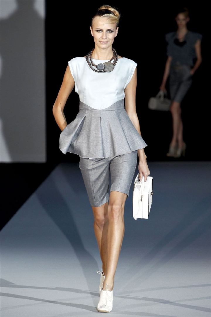 Emporio Armani 2011 İlkbahar/Yaz