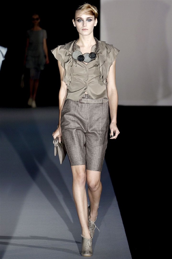 Emporio Armani 2011 İlkbahar/Yaz