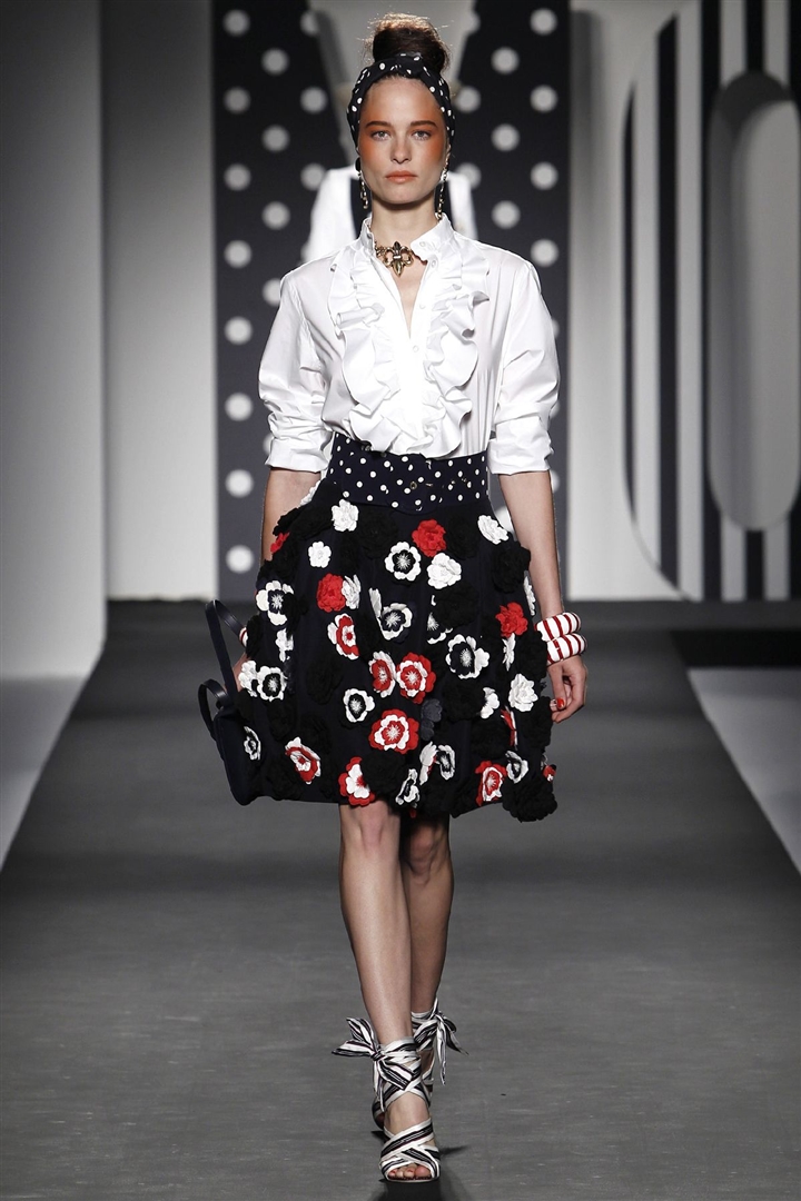 Moschino 2011 İlkbahar/Yaz