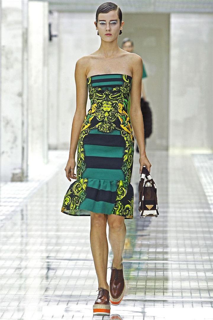 Prada 2011 İlkbahar/Yaz