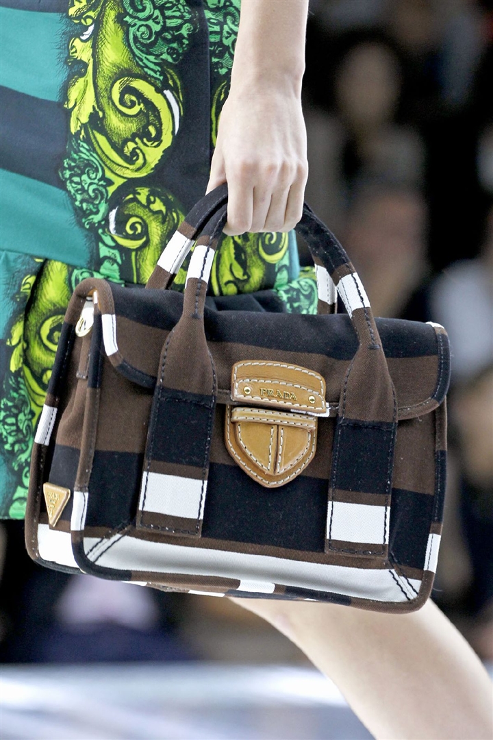 Prada 2011 İlkbahar/Yaz Detay