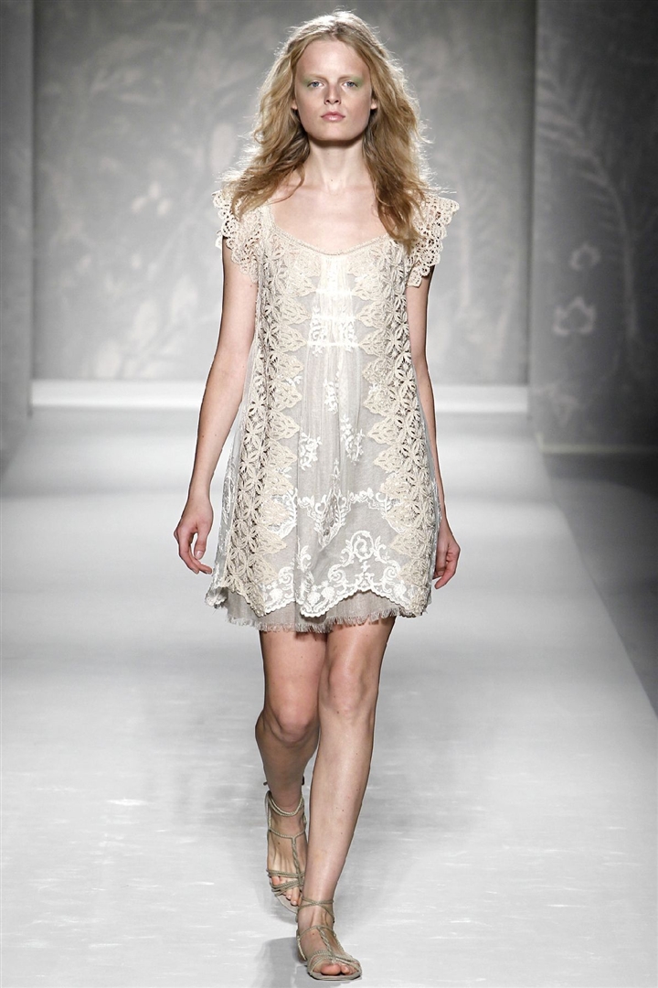 Alberta Ferretti 2011 İlkbahar/Yaz