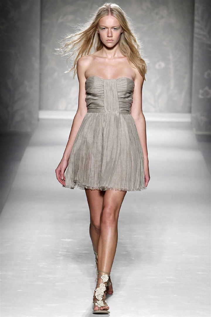 Alberta Ferretti 2011 İlkbahar/Yaz