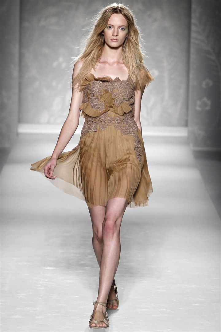 Alberta Ferretti 2011 İlkbahar/Yaz