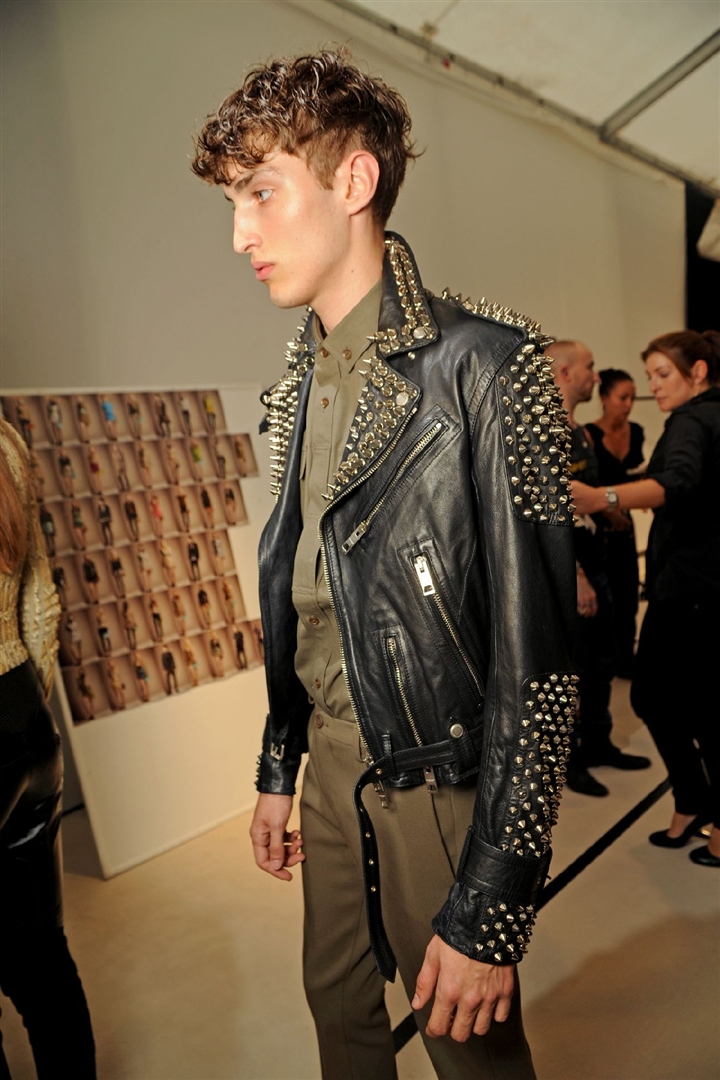 Burberry Prorsum 2011 İlkbahar/Yaz Çekim Arkası