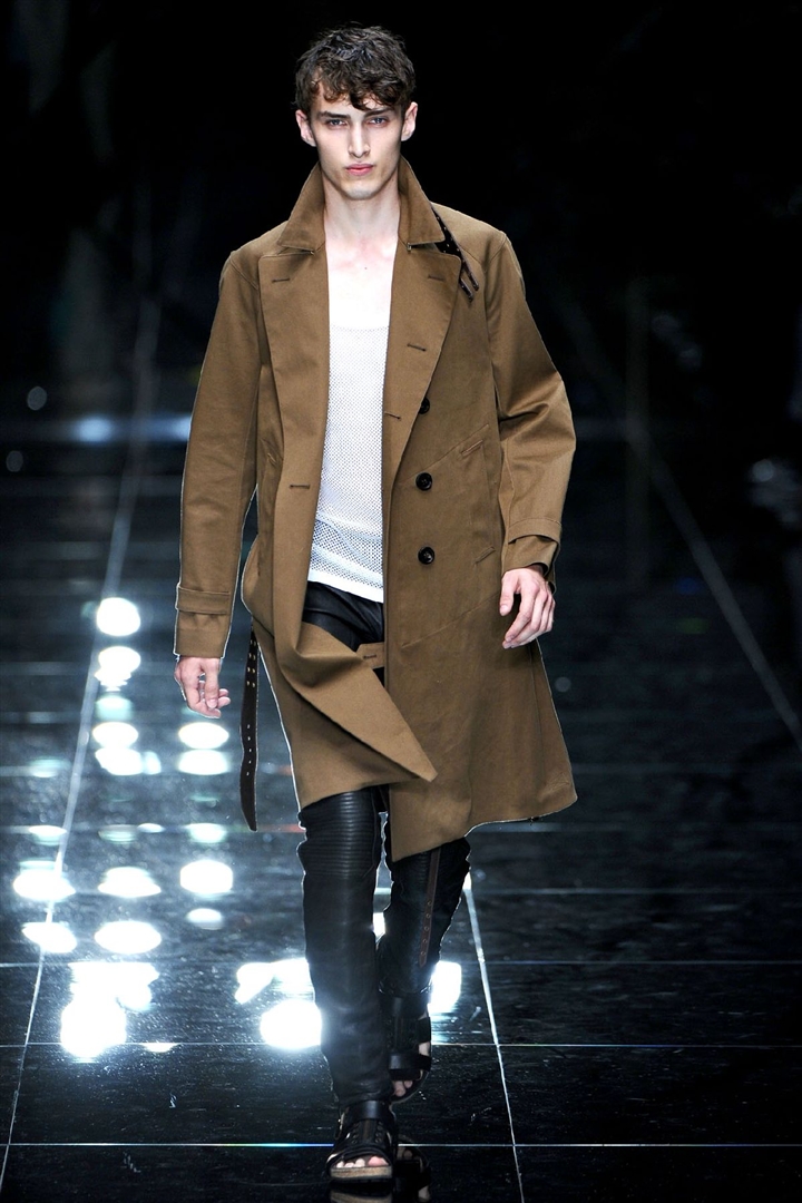 Burberry Prorsum 2011 İlkbahar/Yaz