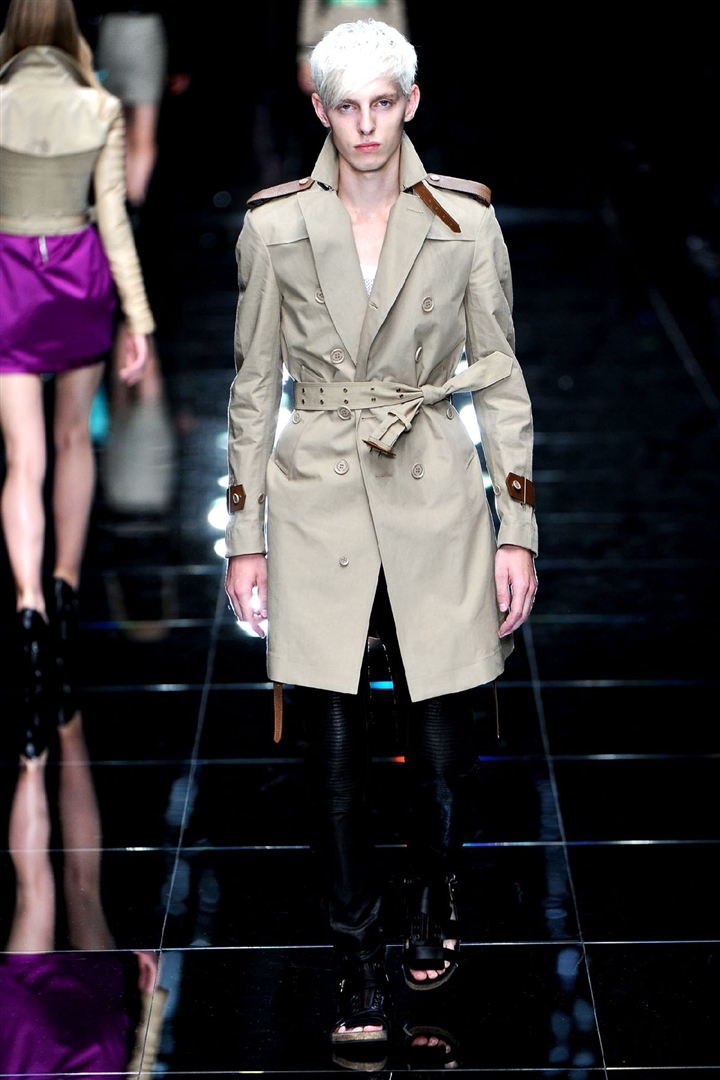 Burberry Prorsum 2011 İlkbahar/Yaz