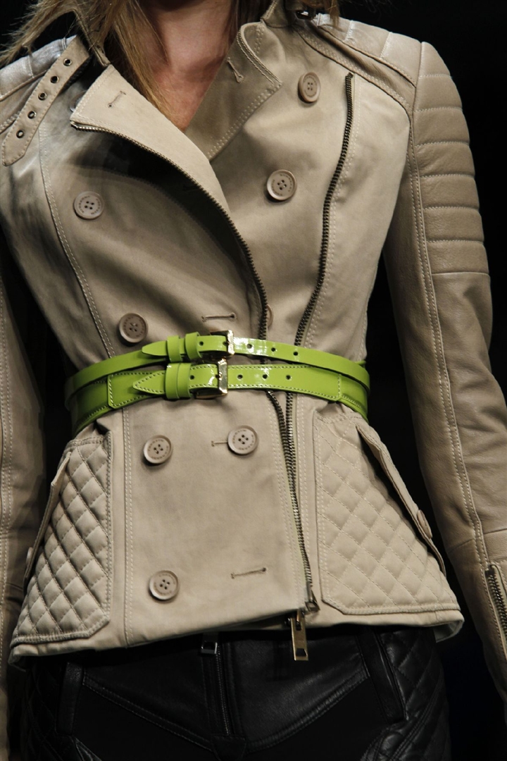 Burberry Prorsum 2011 İlkbahar/Yaz Detay