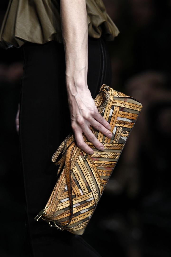 Burberry Prorsum 2011 İlkbahar/Yaz Detay