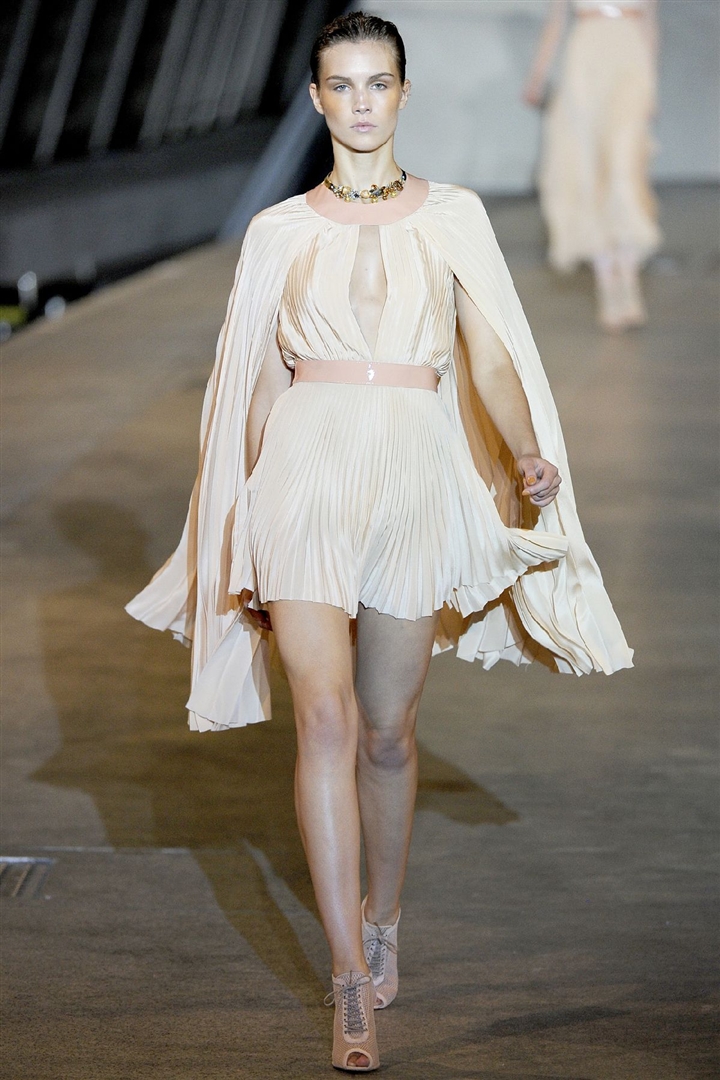 Richard Nicoll 2011 İlkbahar/Yaz