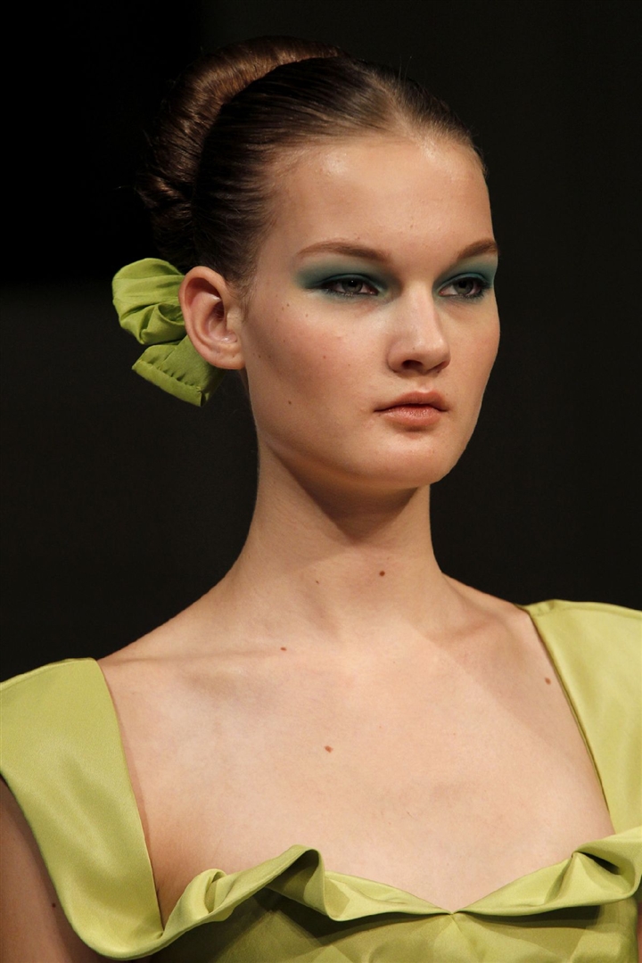 Oscar de la Renta 2011 İlkbahar/Yaz Detay